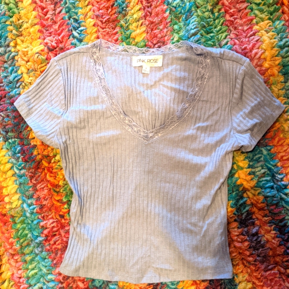 Light blue v-neck crop top